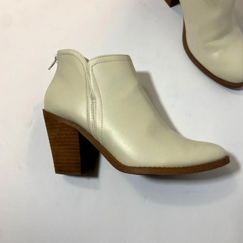 Joie Kayden Off White Cream Faux Leather Heeled Ankle Boots Block Heel Sz 10